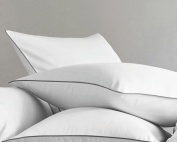 Tissco fournisseur linge de lit hôtel qualité professionnelle taie d'oreiller avec passepoil personnalisation polycoton