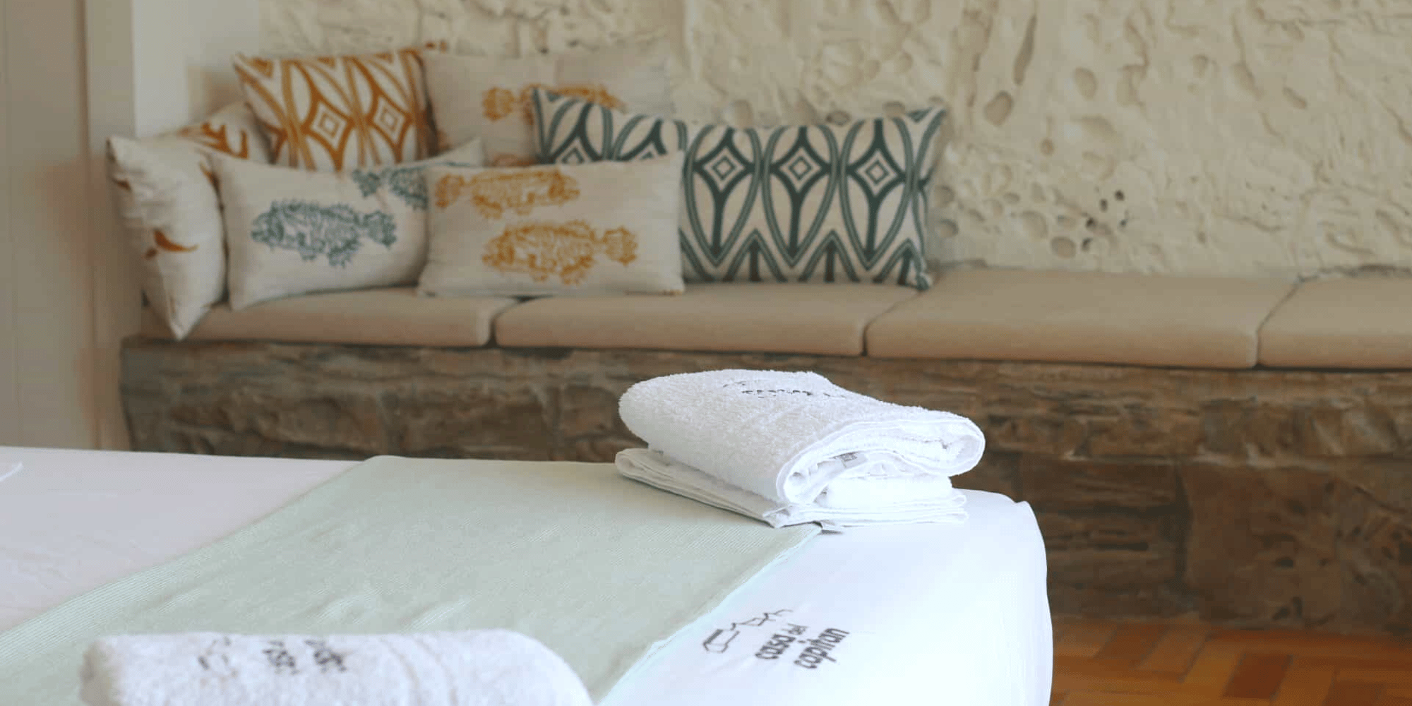 Tissco serviette brodée personnalisée Linge de bain pour hôtel qualité professionnelle